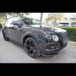 Meet your Posher, Chase